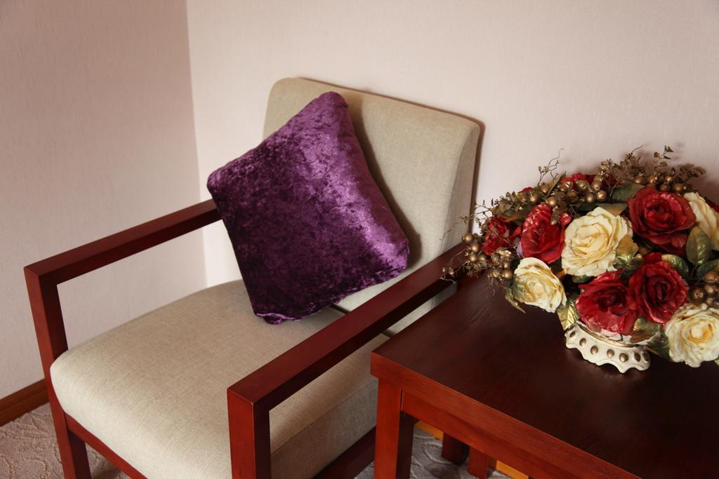 Panshan Tingquan Tuwo Holiday Resort Leshan Quarto foto
