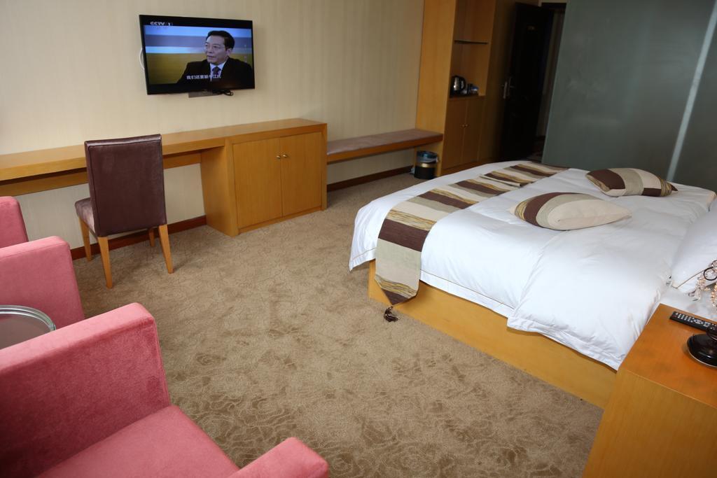 Panshan Tingquan Tuwo Holiday Resort Leshan Quarto foto