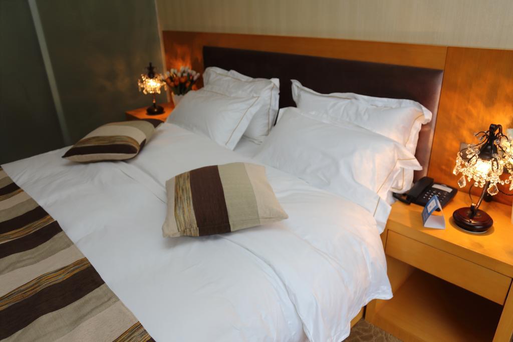 Panshan Tingquan Tuwo Holiday Resort Leshan Quarto foto