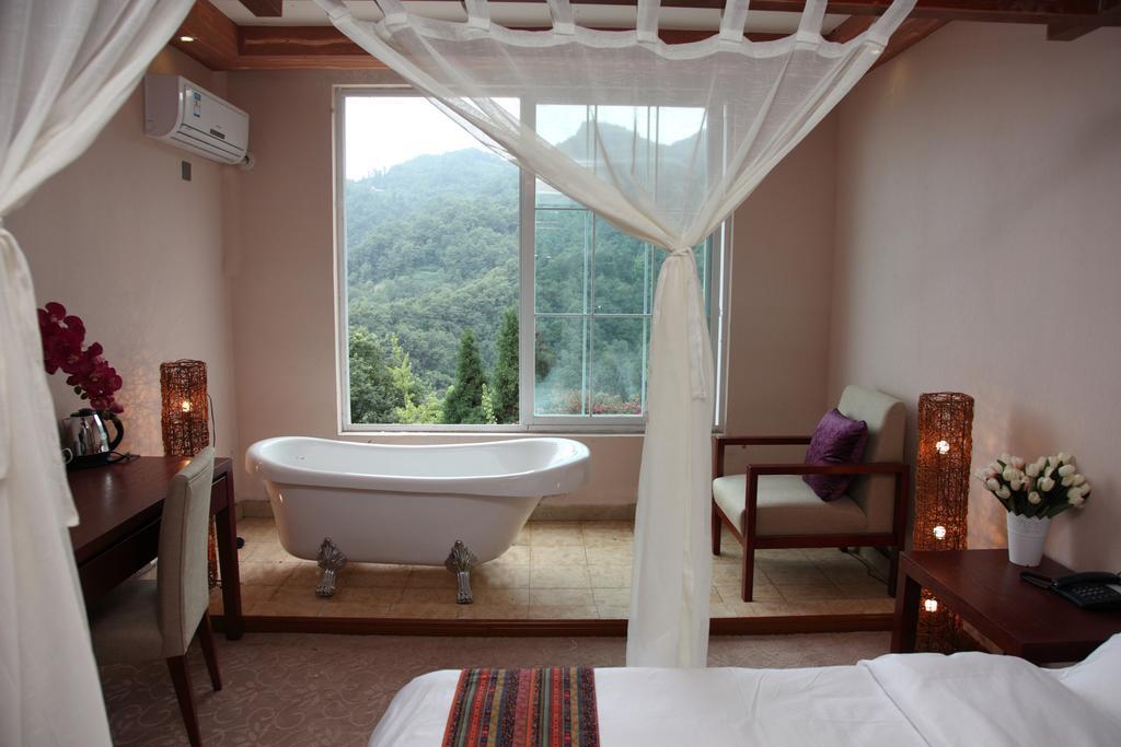 Panshan Tingquan Tuwo Holiday Resort Leshan Quarto foto